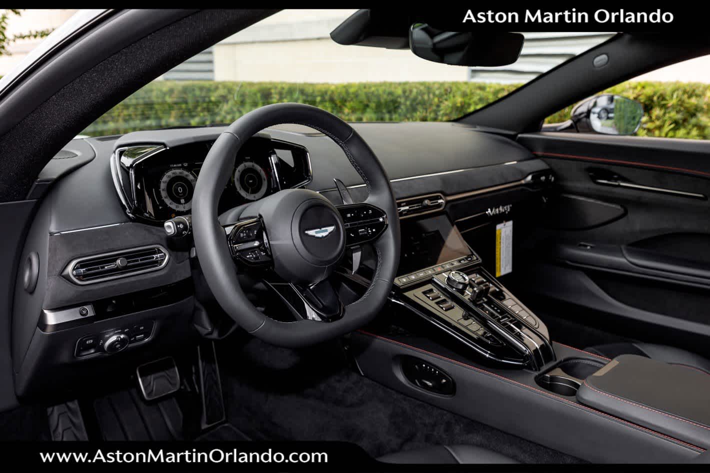 2025 Aston Martin Vantage Base