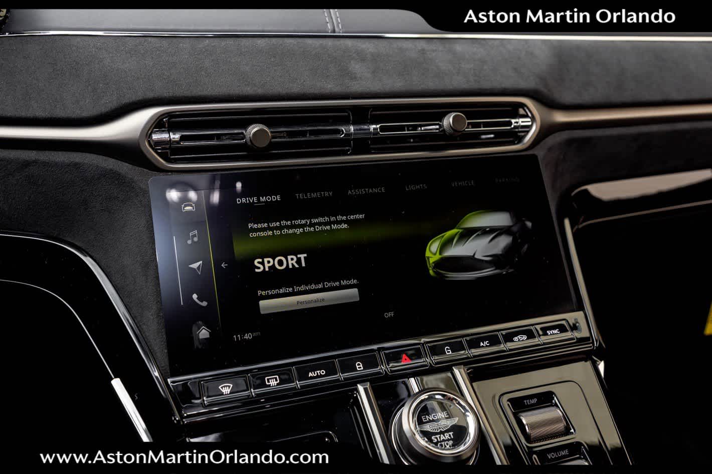 2025 Aston Martin Vantage Base