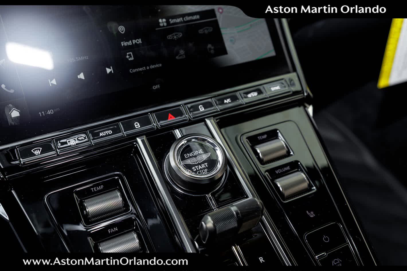 2025 Aston Martin Vantage Base