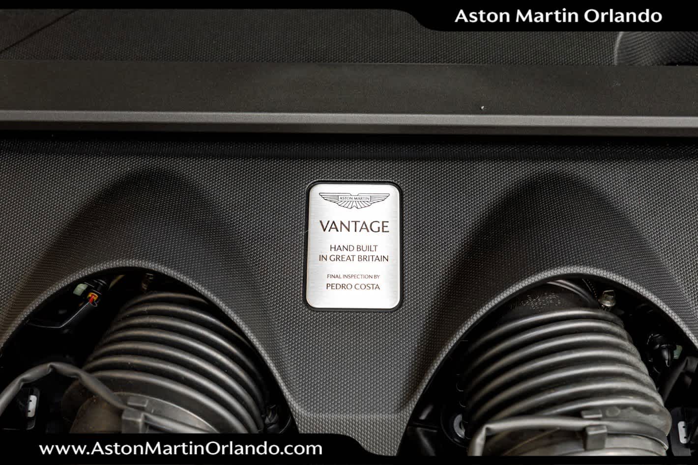 2025 Aston Martin Vantage Base