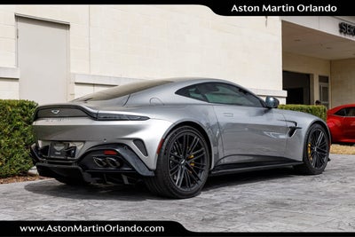 2025 Aston Martin Vantage Base