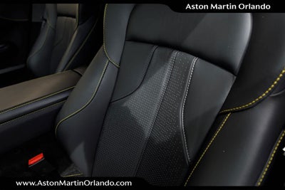 2025 Aston Martin Vantage Base
