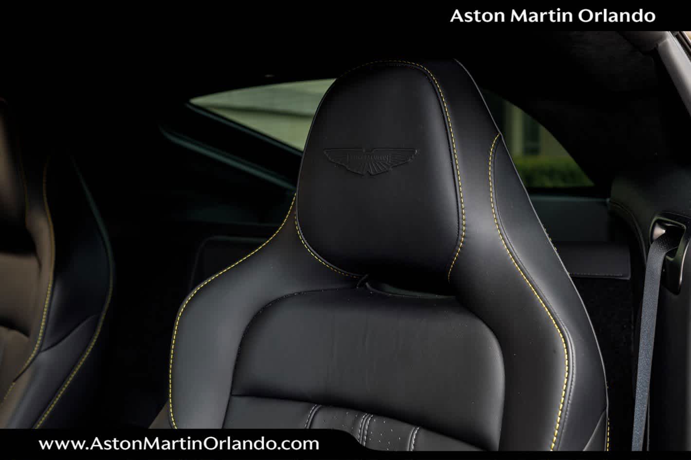 2025 Aston Martin Vantage Base