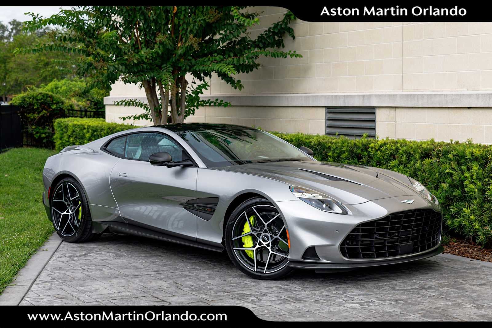 2025 Aston Martin Vanquish Base