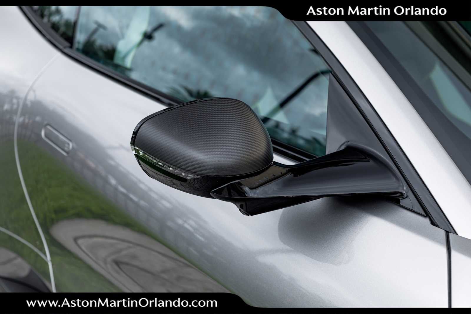 2025 Aston Martin Vanquish Base