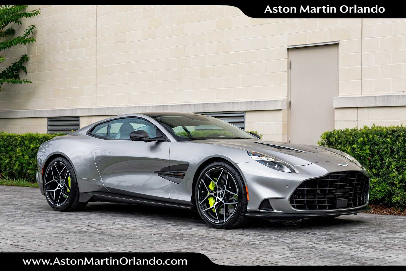 2025 Aston Martin Vanquish Base