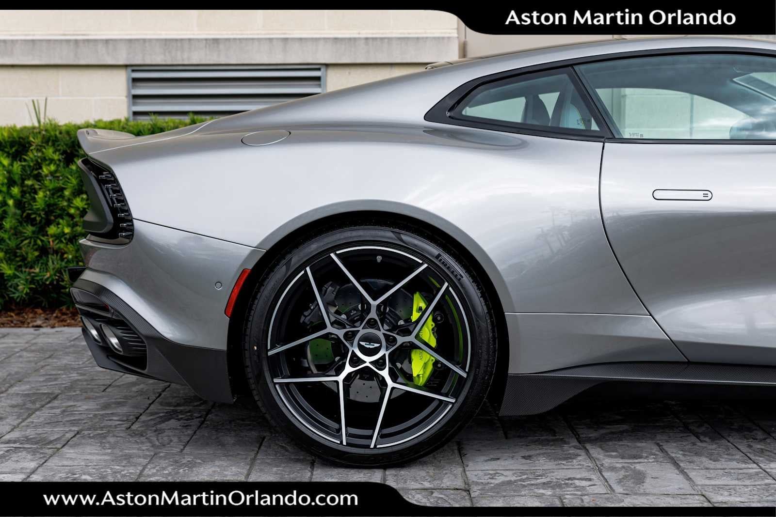 2025 Aston Martin Vanquish Base