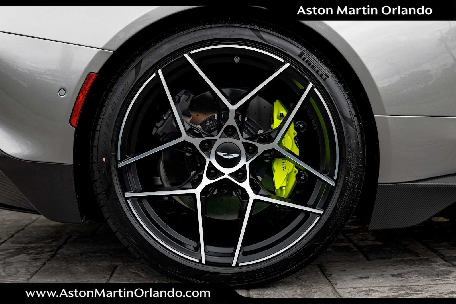 2025 Aston Martin Vanquish Base