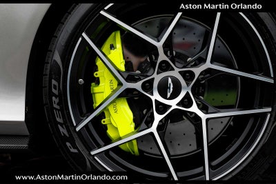 2025 Aston Martin Vanquish Base