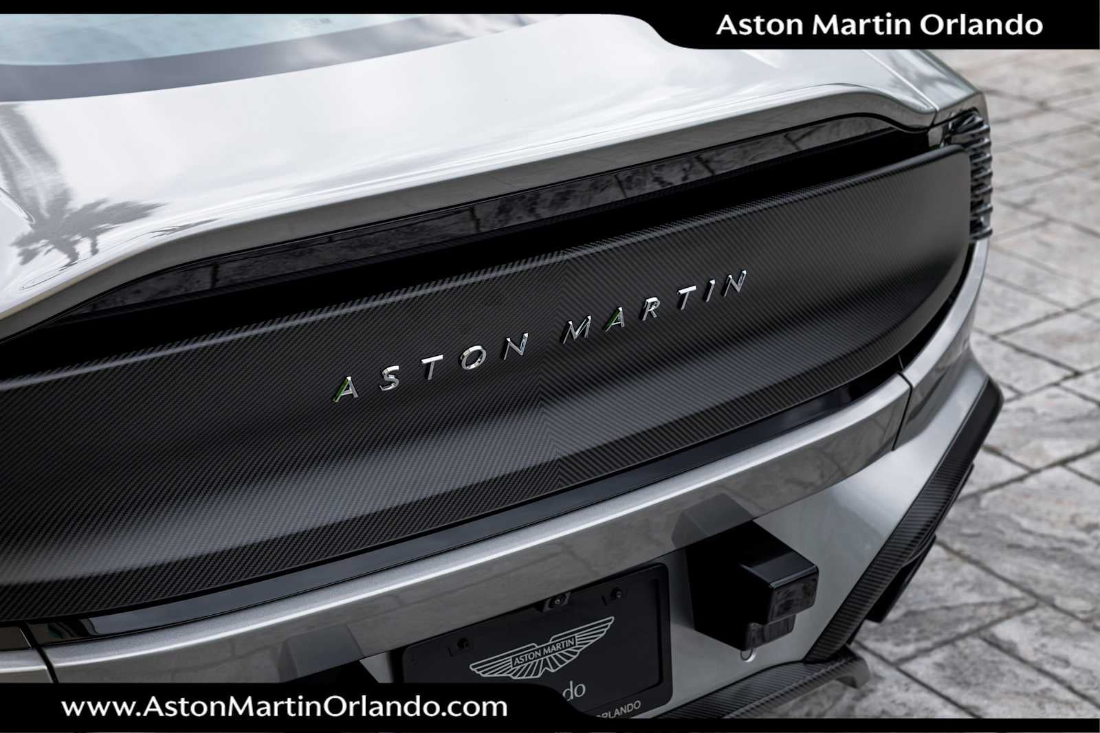 2025 Aston Martin Vanquish Base