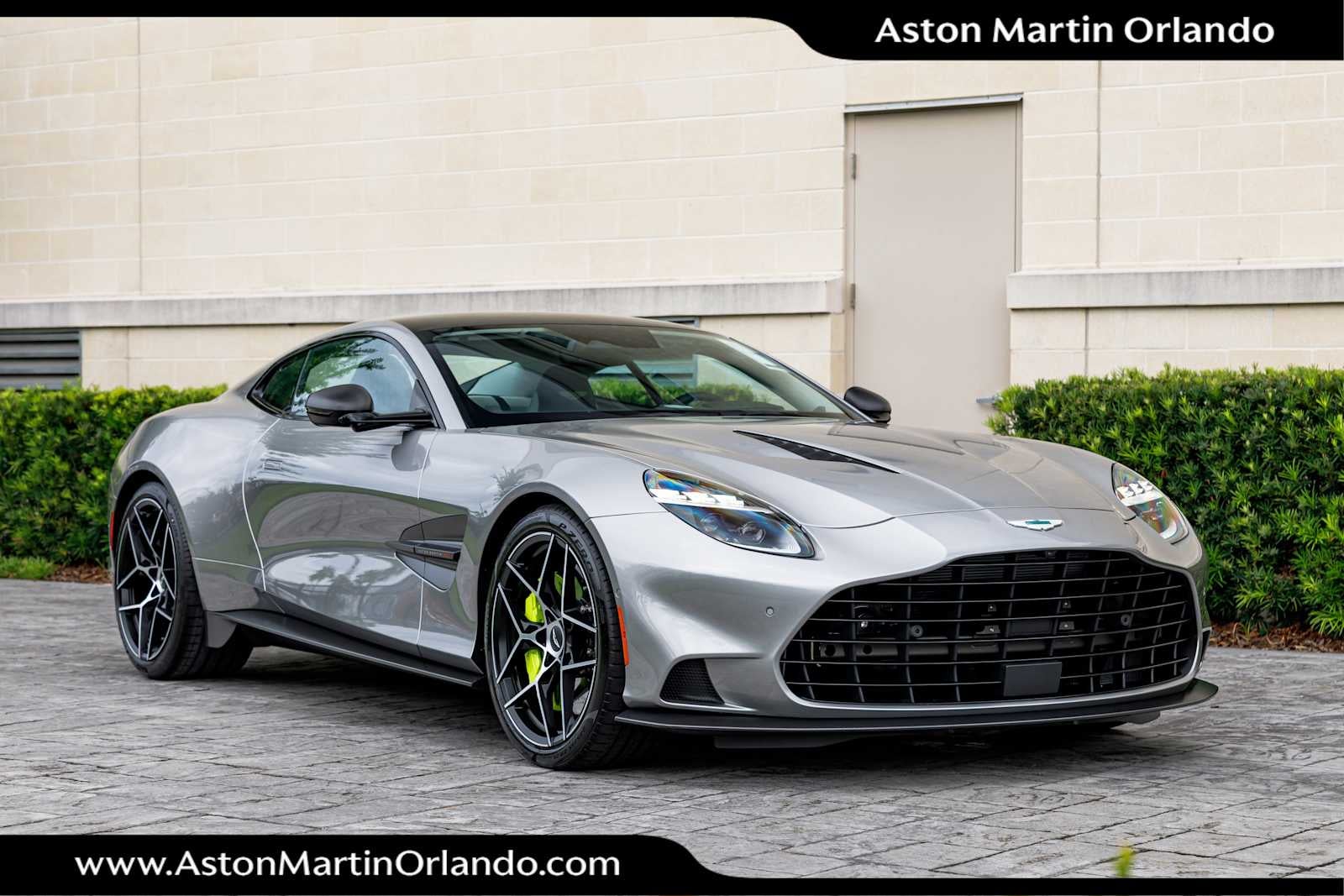 2025 Aston Martin Vanquish Base