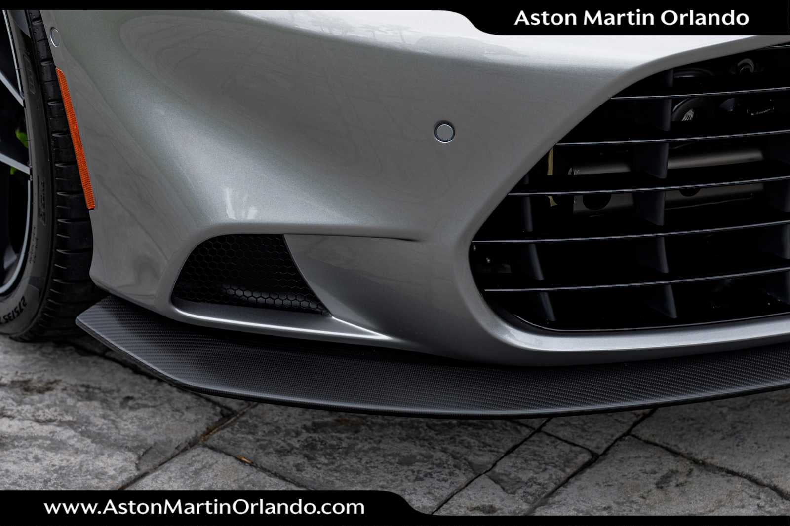 2025 Aston Martin Vanquish Base