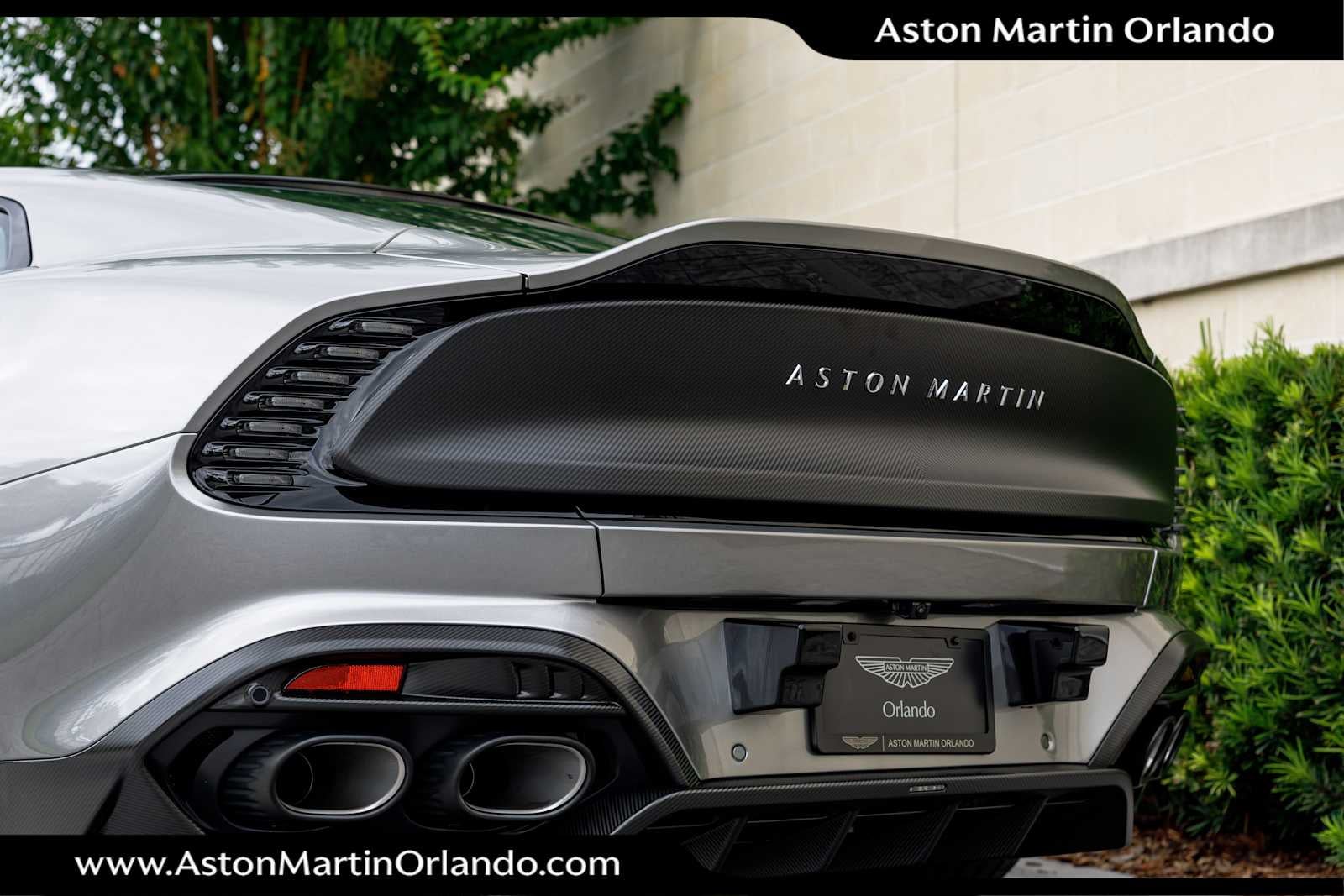 2025 Aston Martin Vanquish Base