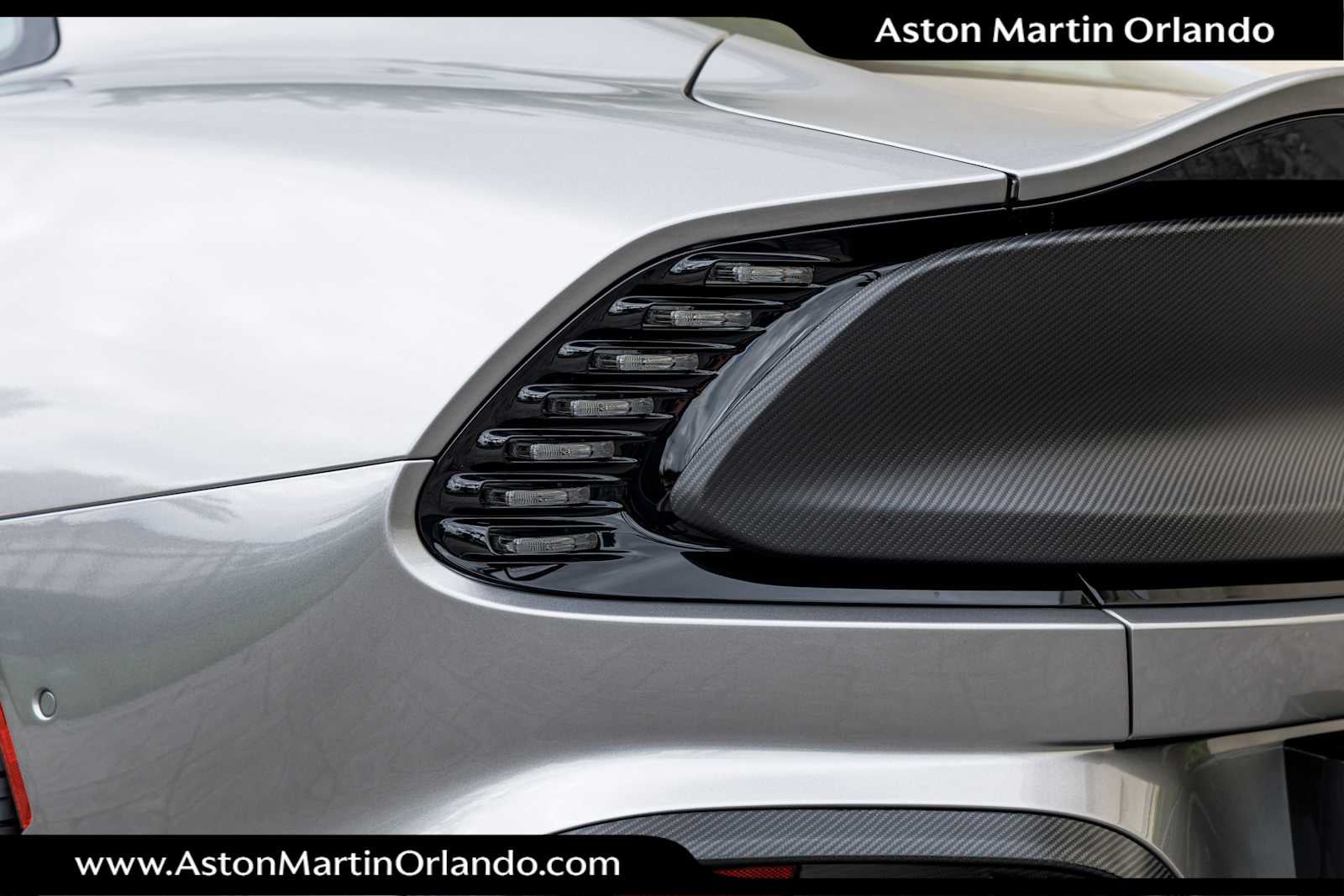 2025 Aston Martin Vanquish Base