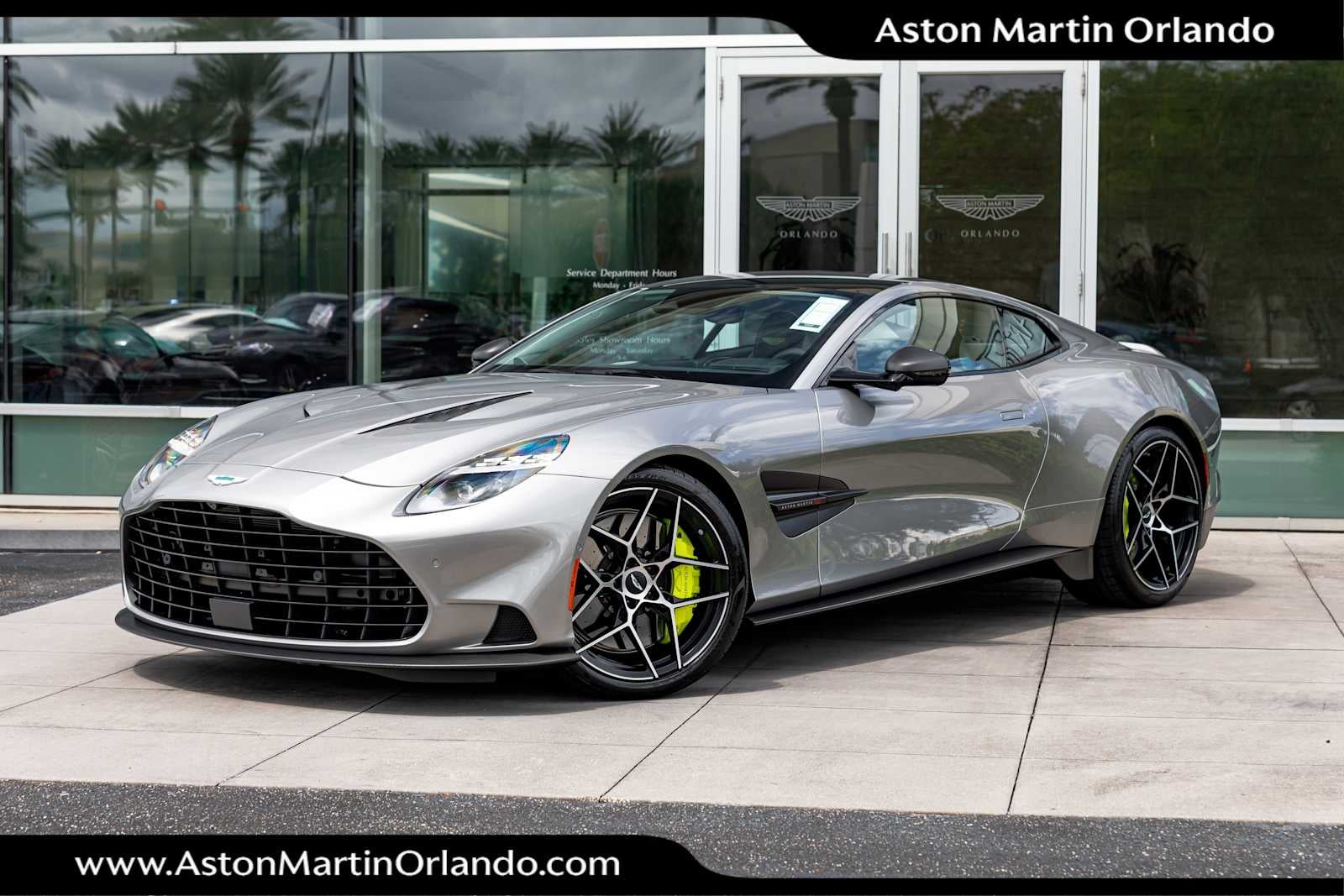 2025 Aston Martin Vanquish Base