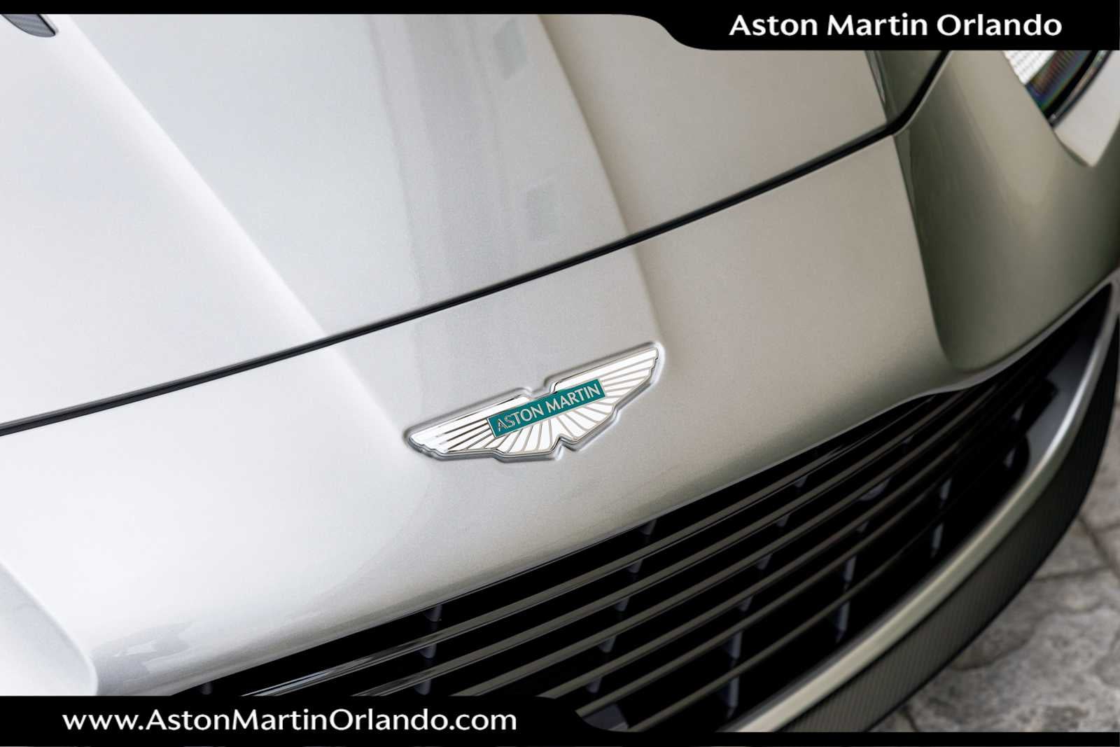 2025 Aston Martin Vanquish Base