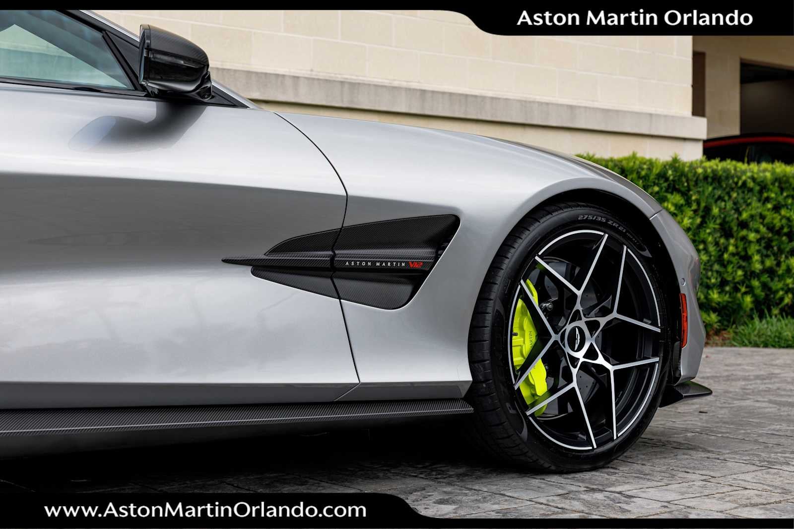 2025 Aston Martin Vanquish Base
