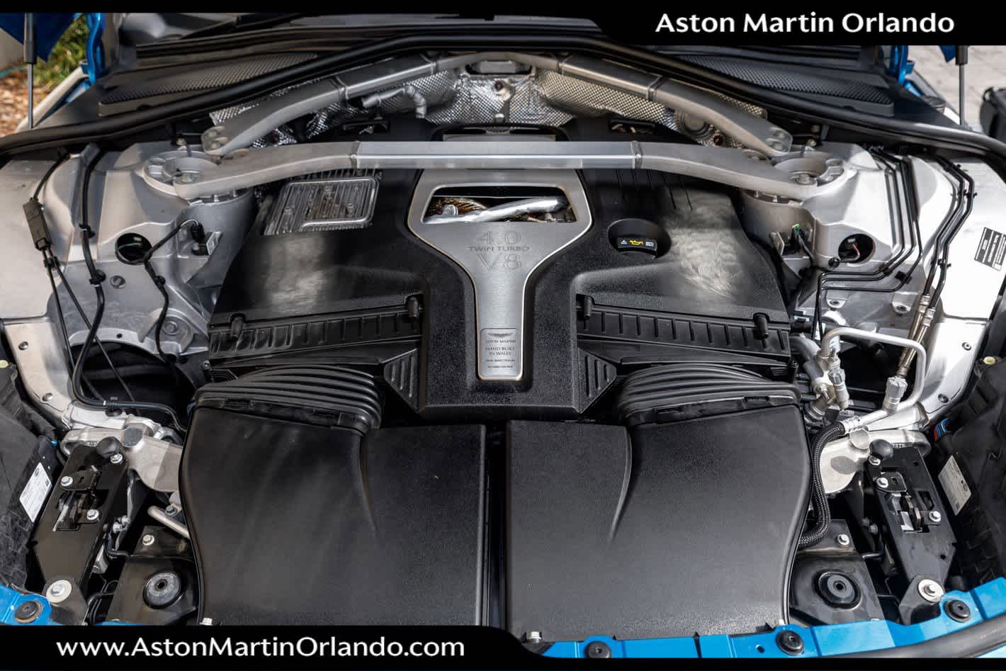 2021 Aston Martin DBX Base