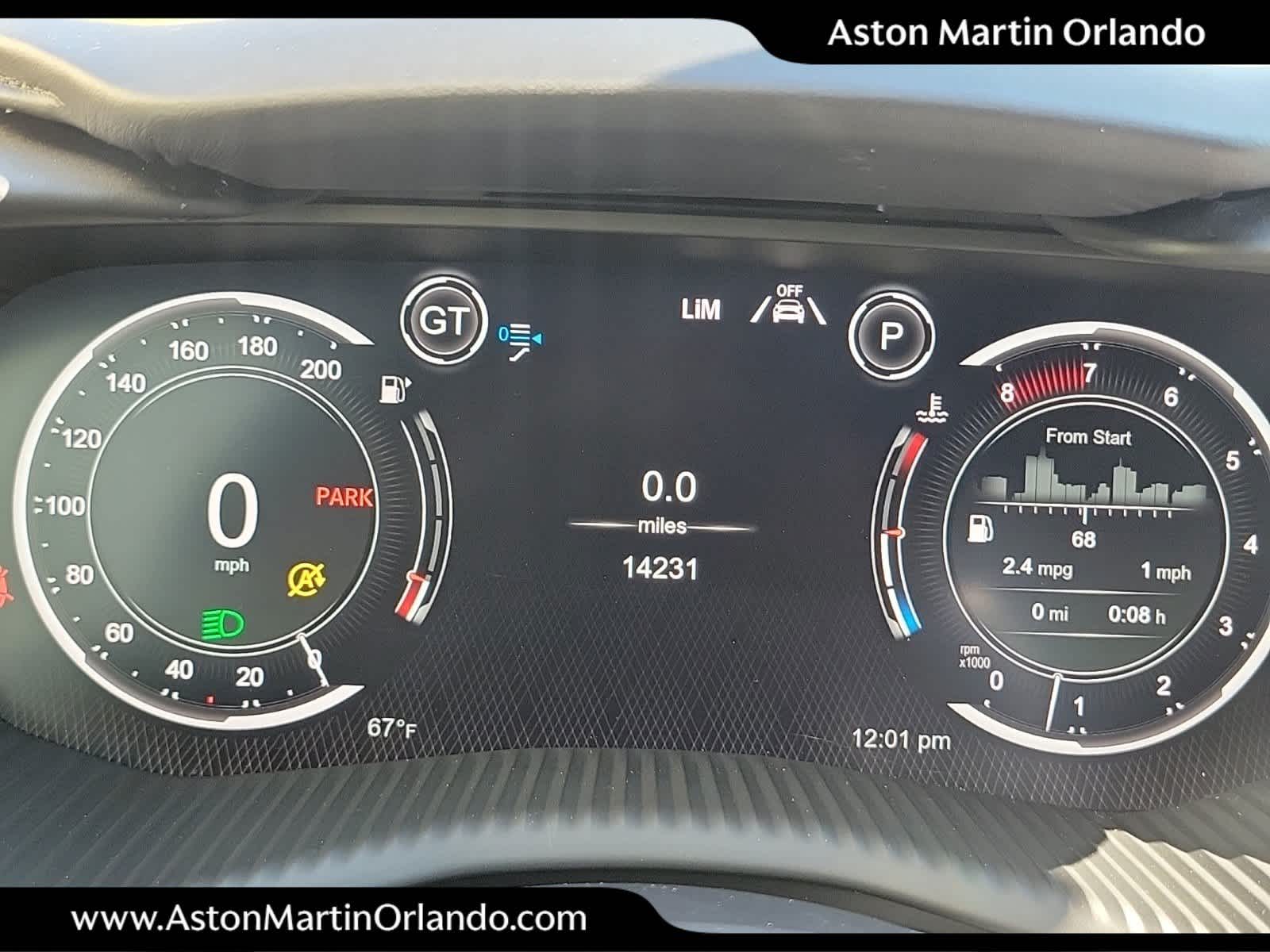 2023 Aston Martin DBX 707