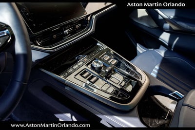 2025 Aston Martin DBX 707