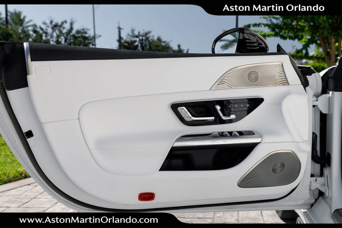 2026 Mercedes-Benz Maybach SL 680 Maybach SL 680 Monogram Series