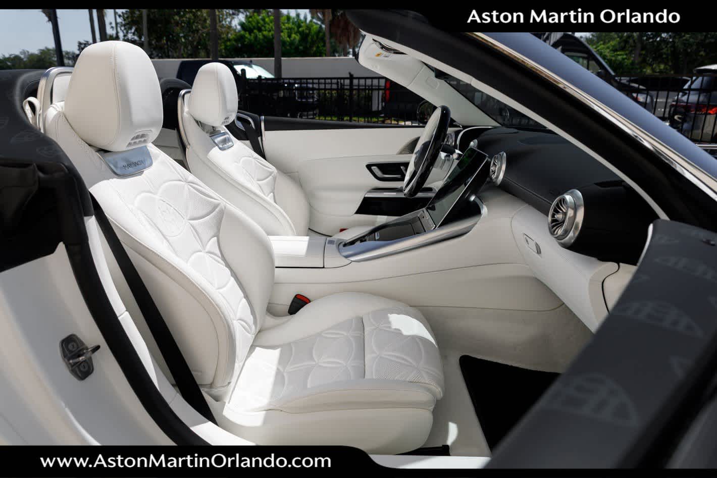 2026 Mercedes-Benz Maybach SL 680 Maybach SL 680 Monogram Series